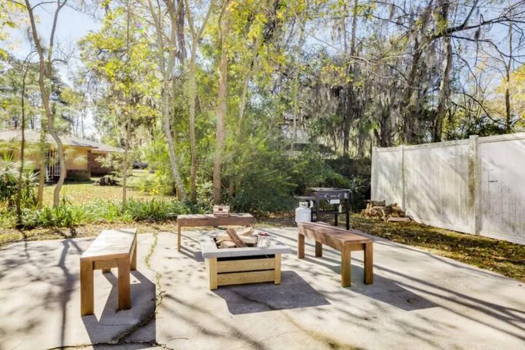 Tupelo Honey - 6 Bedroom Sleeps 16+ Savannah Holiday home